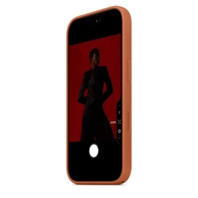 Apple iPhone 17 Pro Silicone Case with MagSafe – Orange